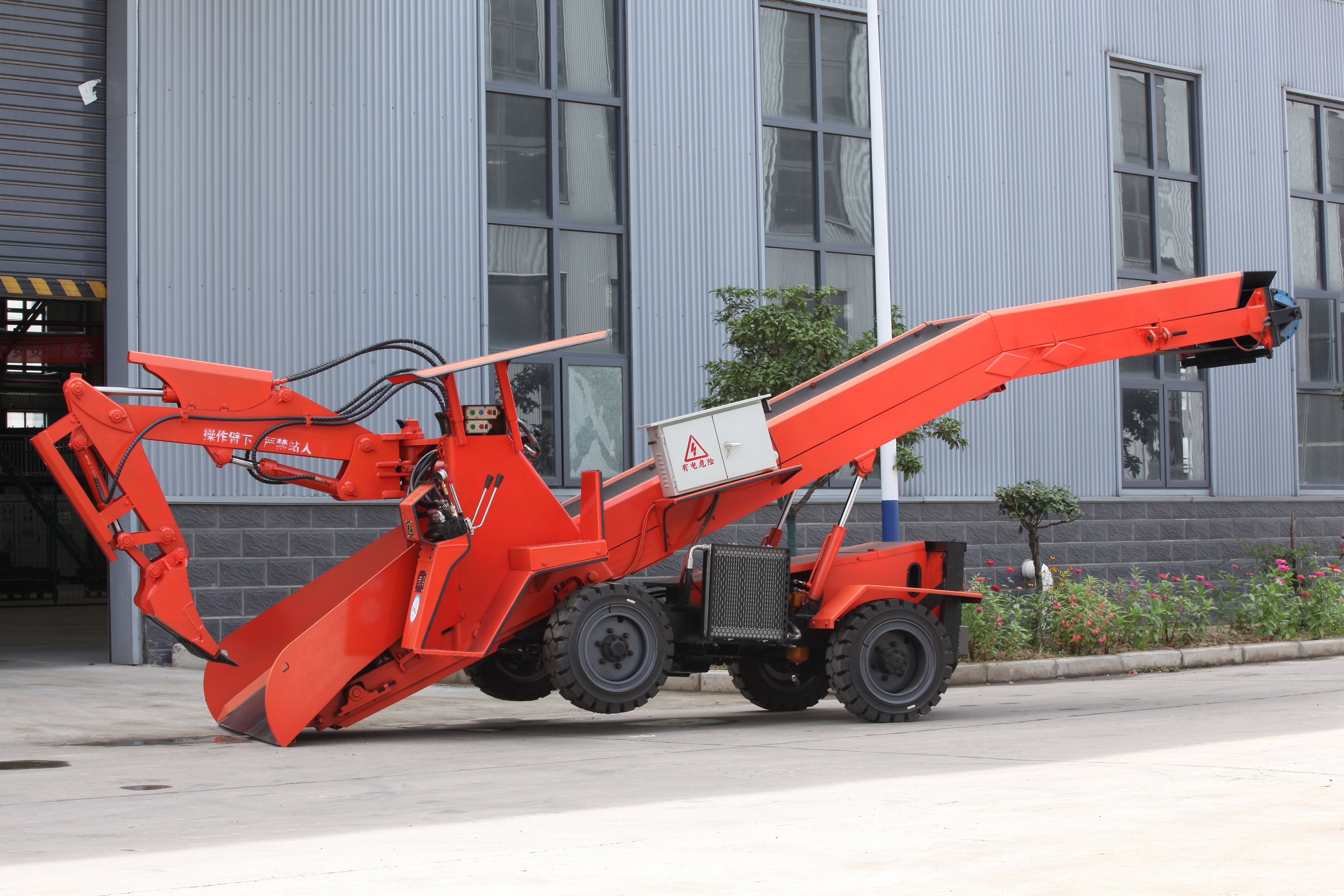 云南大理礦山老板真實評價：永力通電動扒渣機省心省力